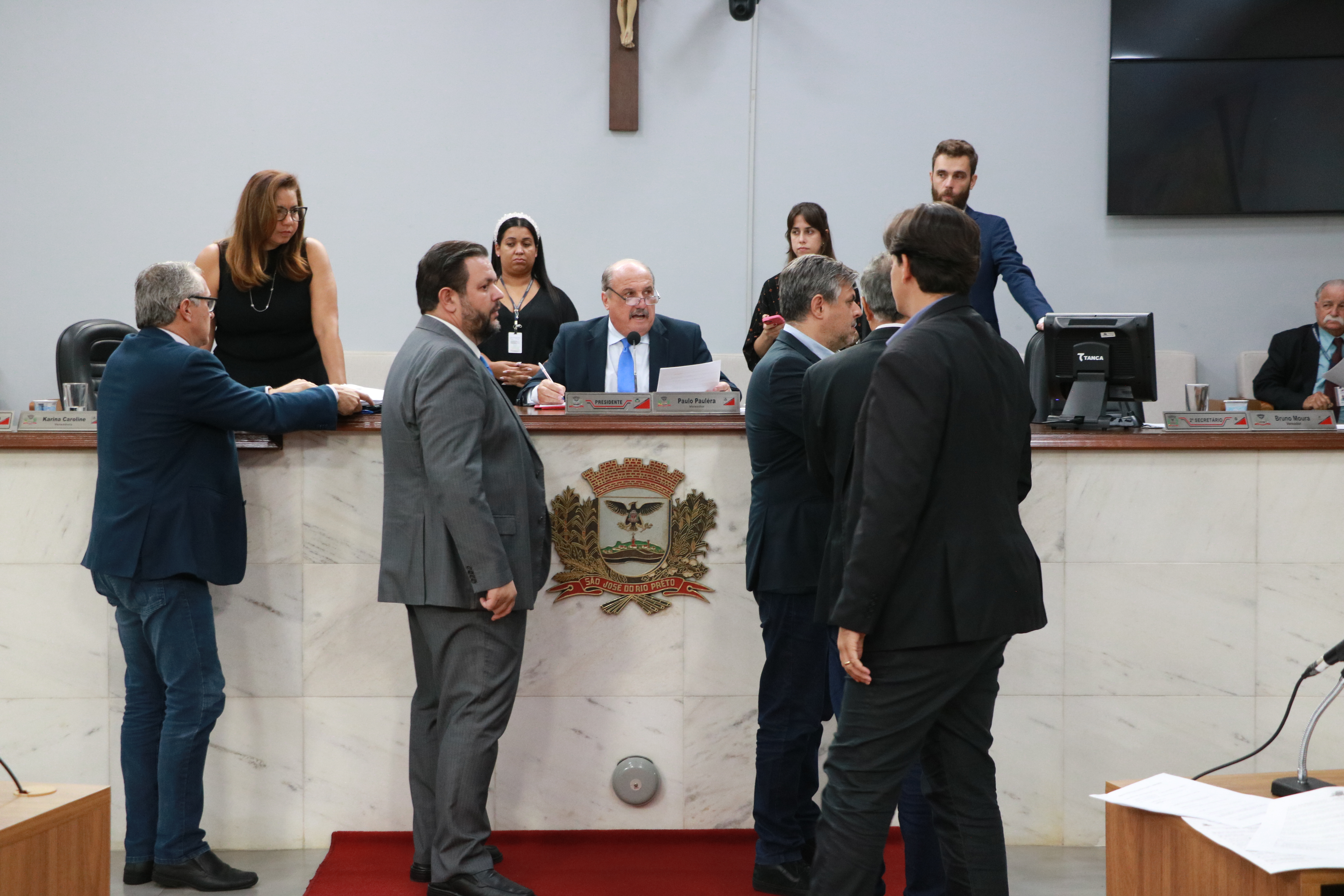 Vereadores durante votação do projeto que autorizou sistema 5G em Rio Preto