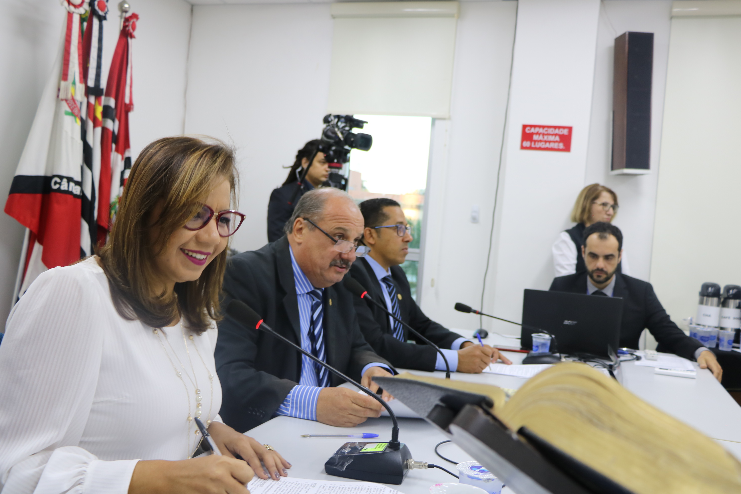 Vereadores analisam oito projetos, entre eles, PPI do Semae