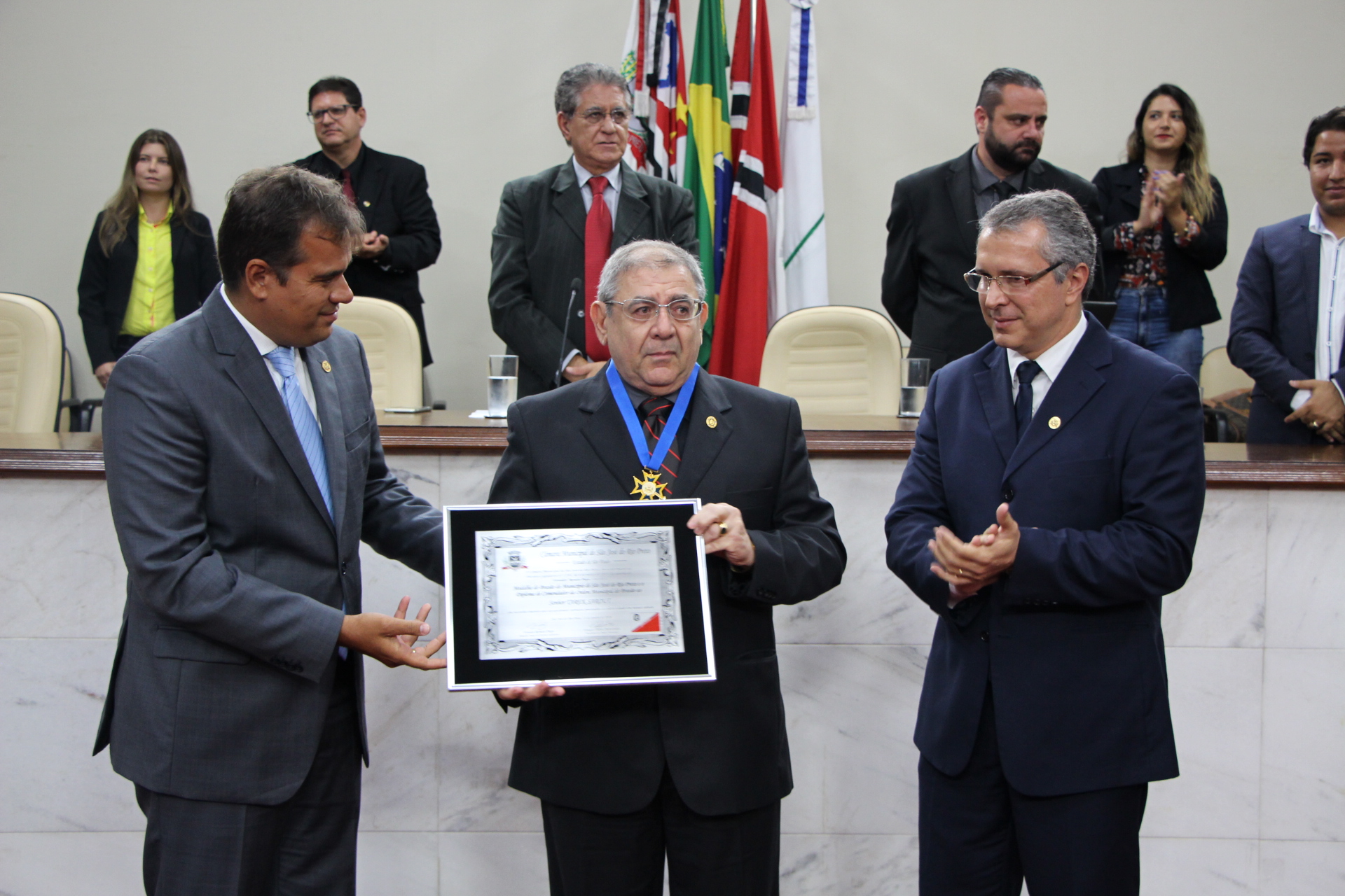 Tarek Sarout recebeu o diploma dos vereadores Fábio Marcondes e Renato Pupo