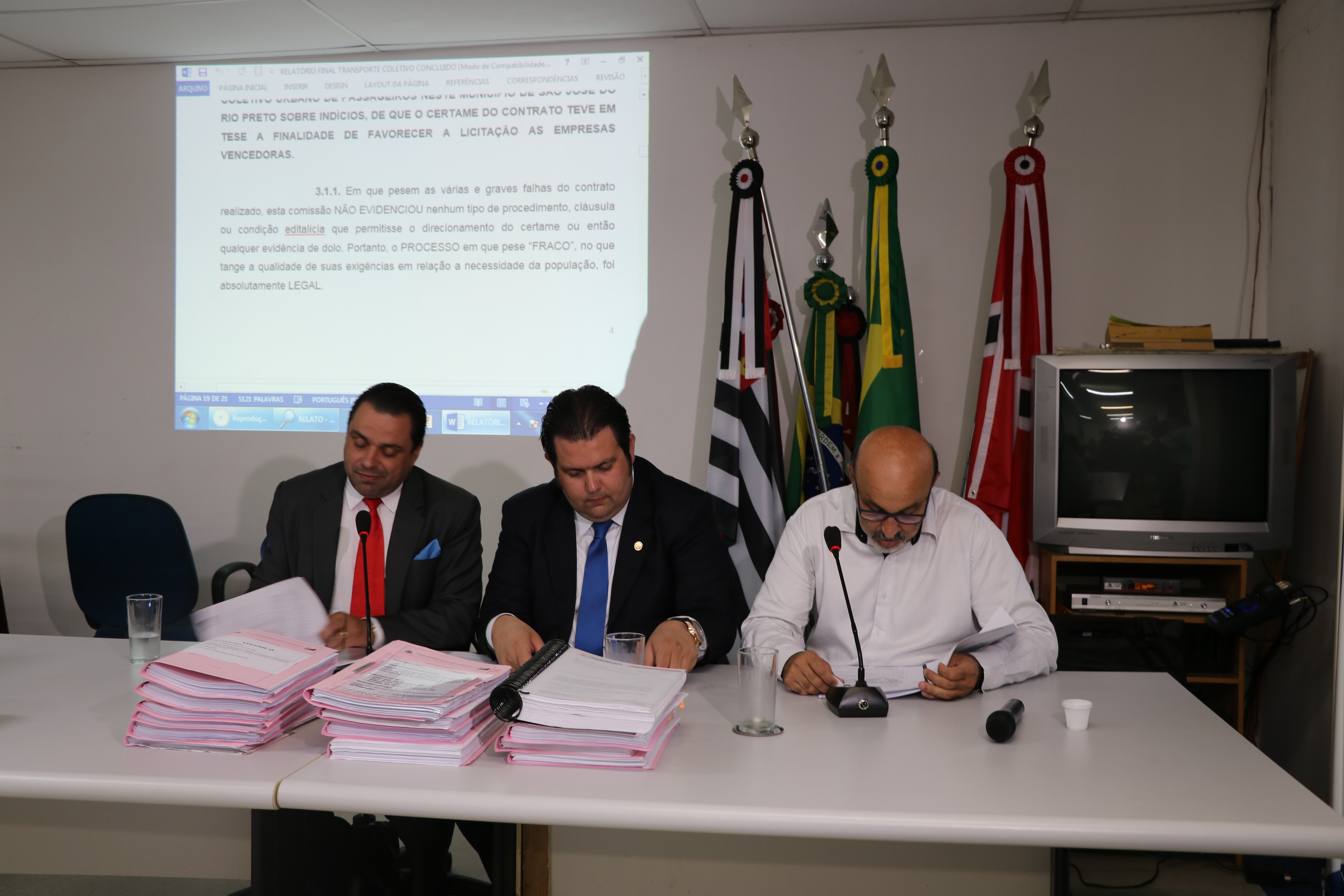 Vereadores Jean Dornelas, Anderson Branco e Celso Peixão integram a CEI do transporte coletivo
