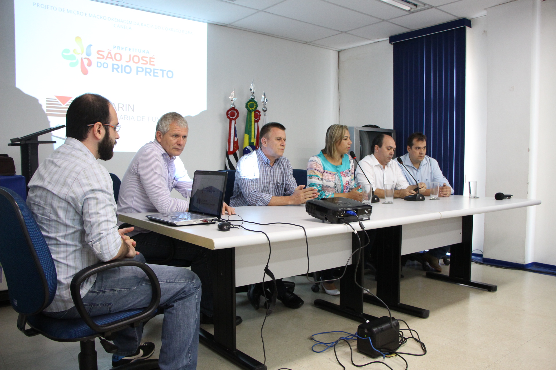 Engenheiros Pedro Zacarin e Luís Carlos Calças reafirmaram confiança no fim das enchentes em Rio Preto