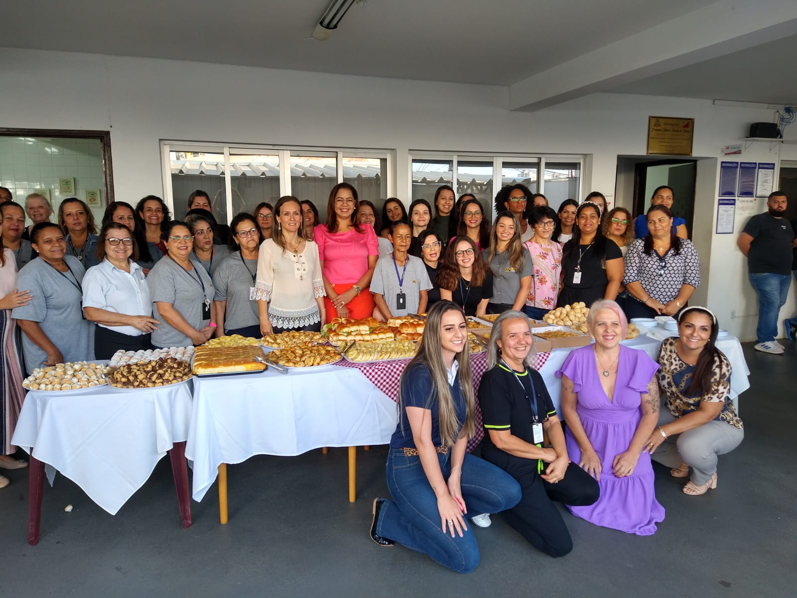 Cafè da manhã em homenagem ao Dia Internacional da Mulher