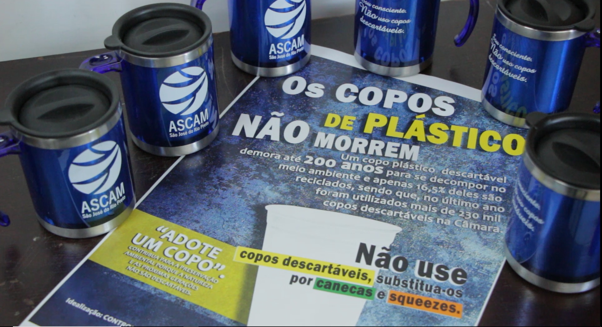 Campanha teve apoio da Ascam para a confecção de canecas duráveis
