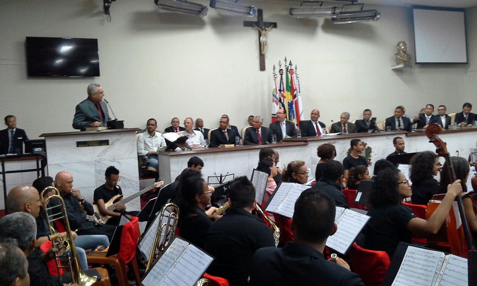 Evento reuniu representantes de inúmeras igrejas da cidade