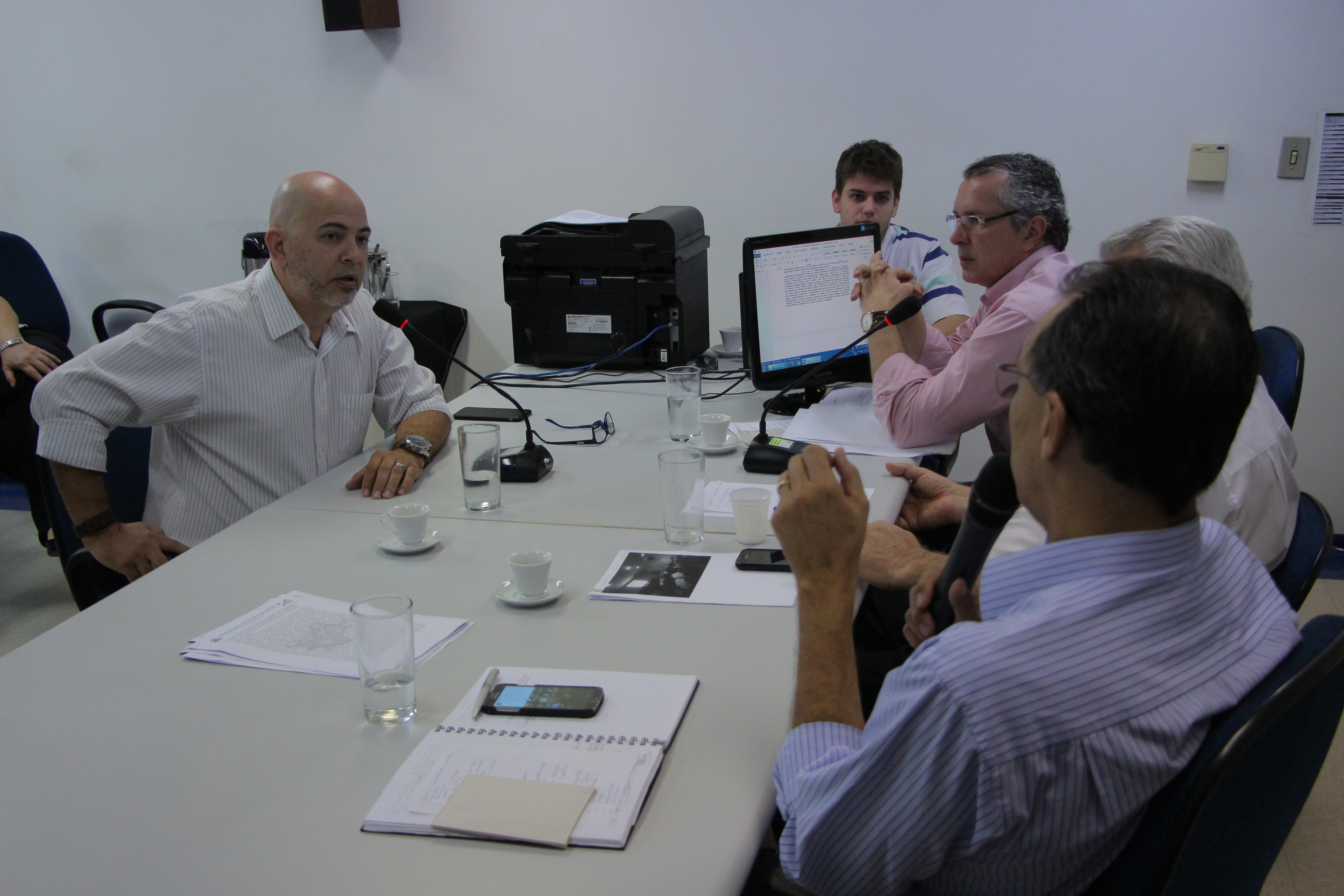 CEV da Habitação realizou reunião nesta quarta-feira
